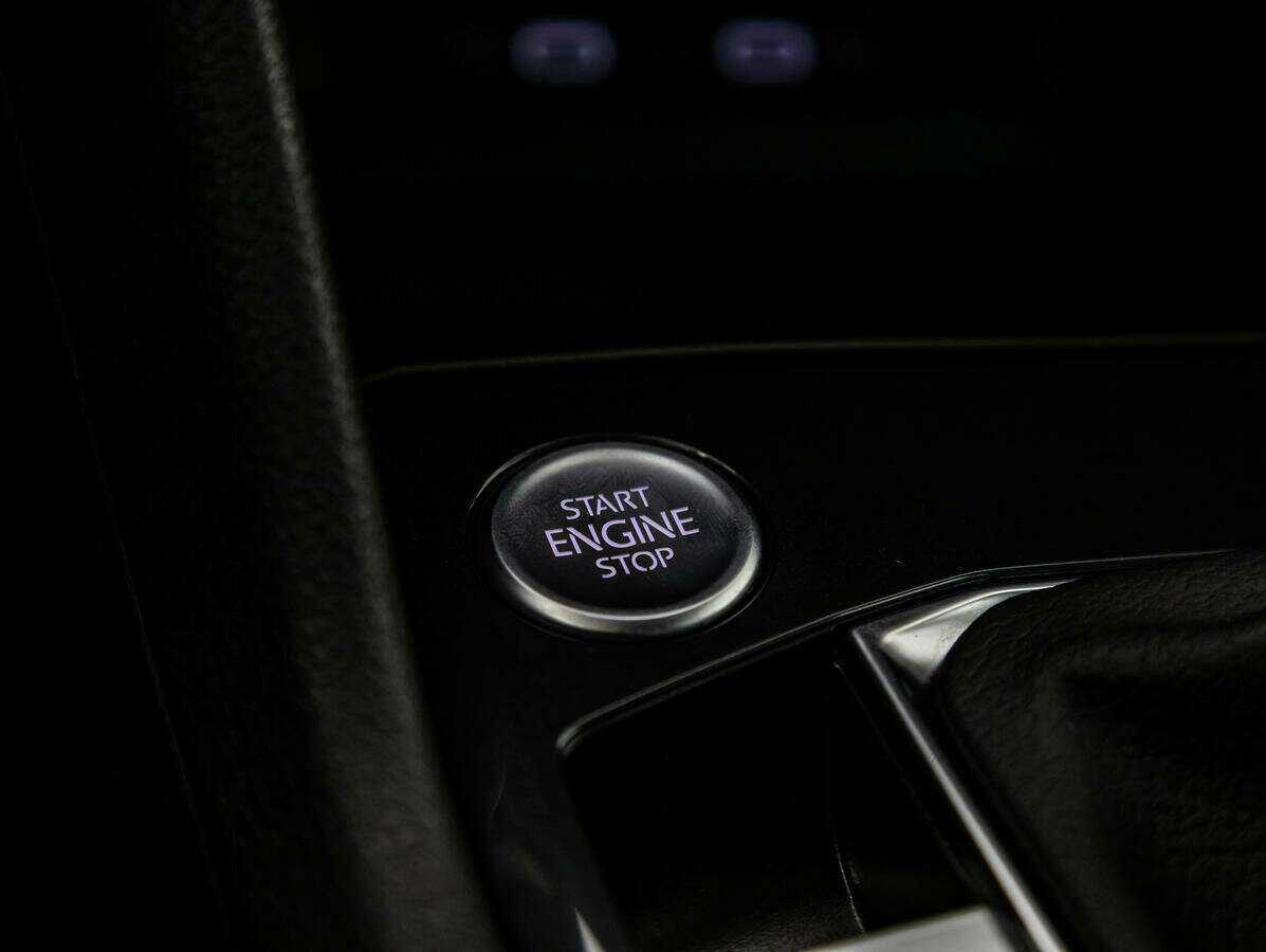 Купить Volkswagen Tiguan с пробегом. Фото: #12