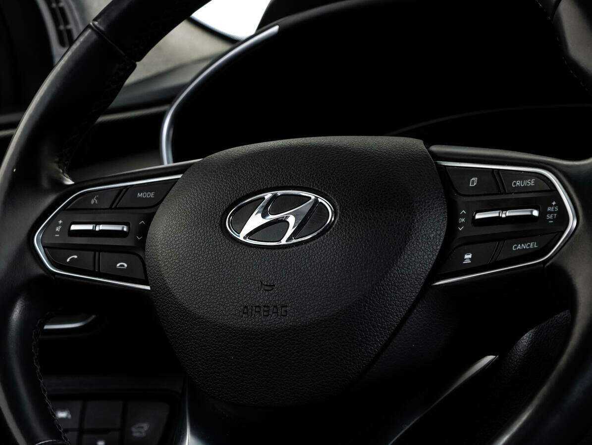 Купить Hyundai Santa Fe с пробегом. Фото: #10