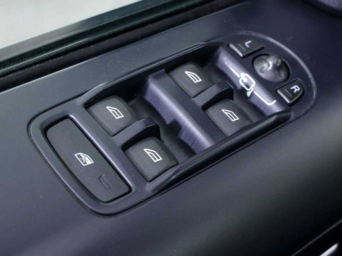 Купить Land Rover Freelander с пробегом. Фото: #12