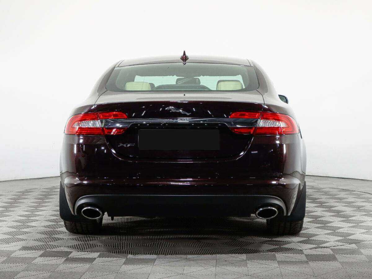 Купить Jaguar XF с пробегом. Фото: #4