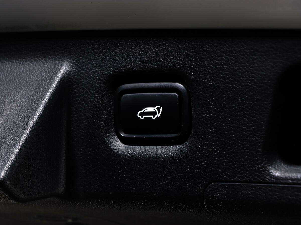 Купить Hyundai Santa Fe с пробегом. Фото: #22