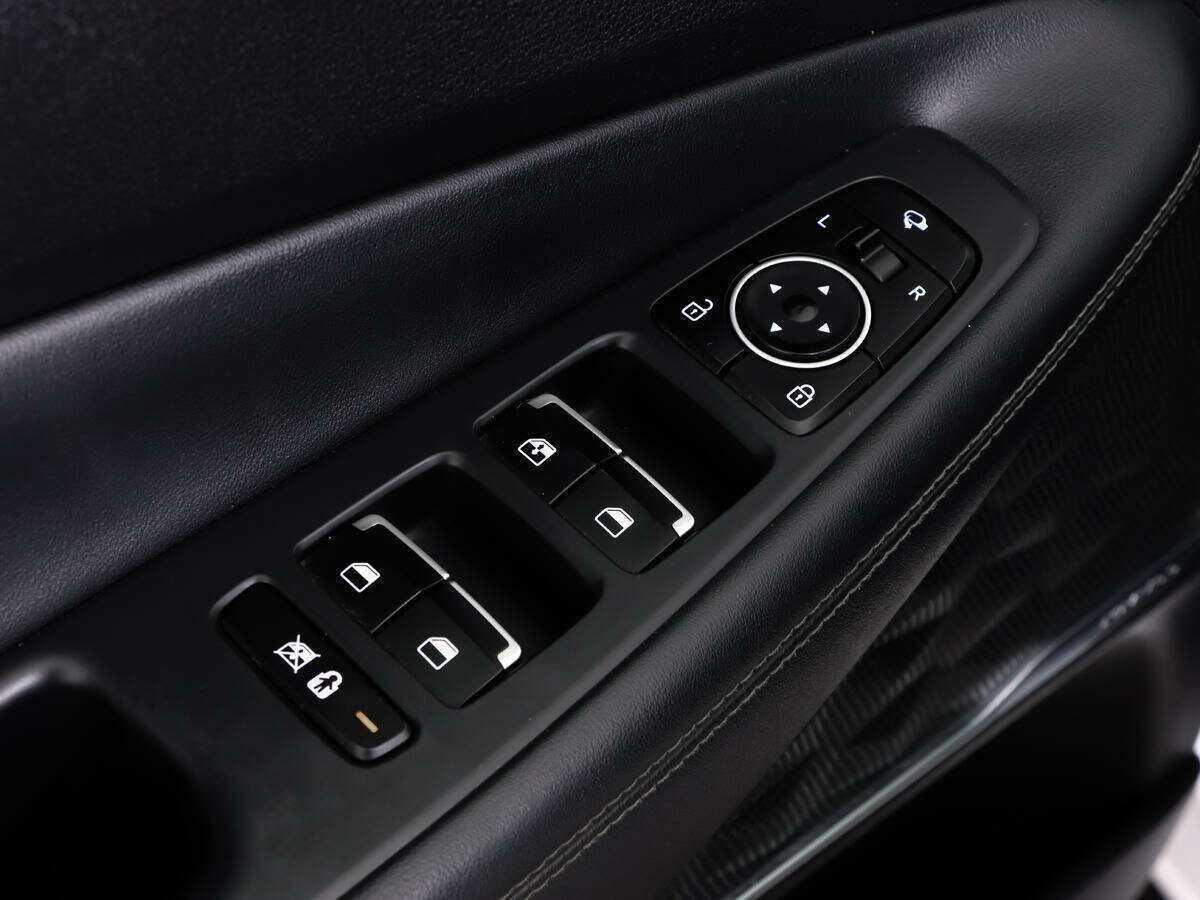 Купить Hyundai Santa Fe с пробегом. Фото: #13