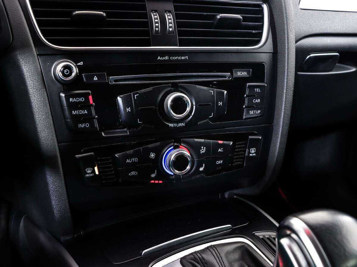 Купить Audi A4 с пробегом. Фото: #15