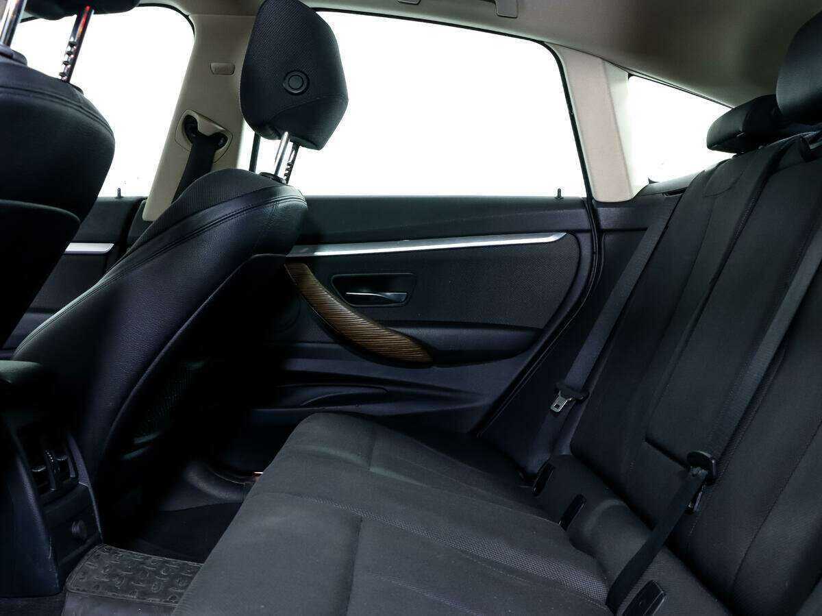 Купить BMW 3 серии с пробегом. Фото: #8