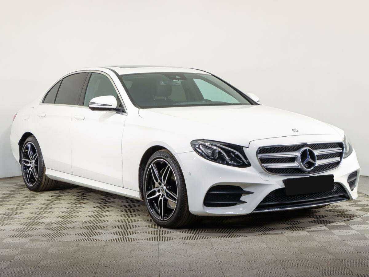 Купить Mercedes-Benz E-Класс с пробегом. Фото: #2