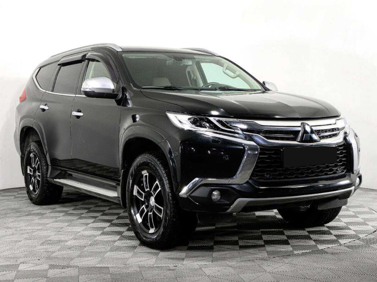 Купить Mitsubishi Pajero Sport с пробегом. Фото: #2