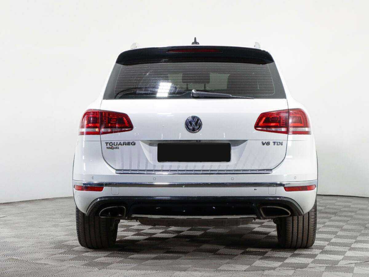 Купить Volkswagen Touareg с пробегом. Фото: #4