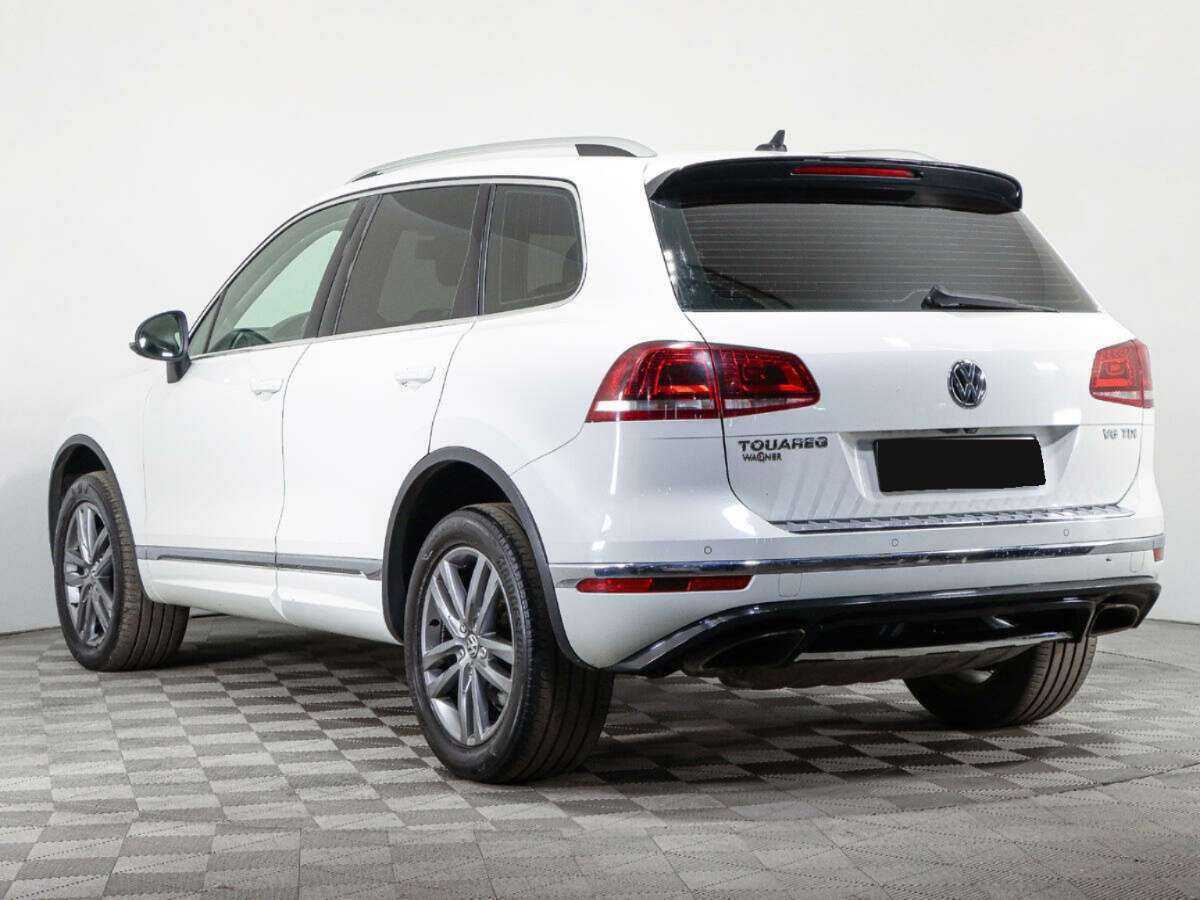 Купить Volkswagen Touareg с пробегом. Фото: #5
