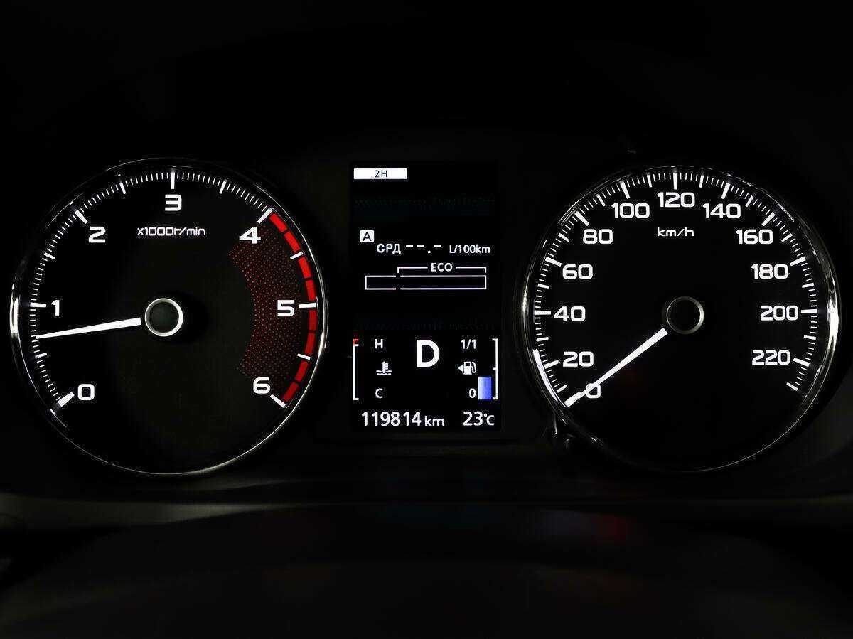 Купить Mitsubishi Pajero Sport с пробегом. Фото: #16