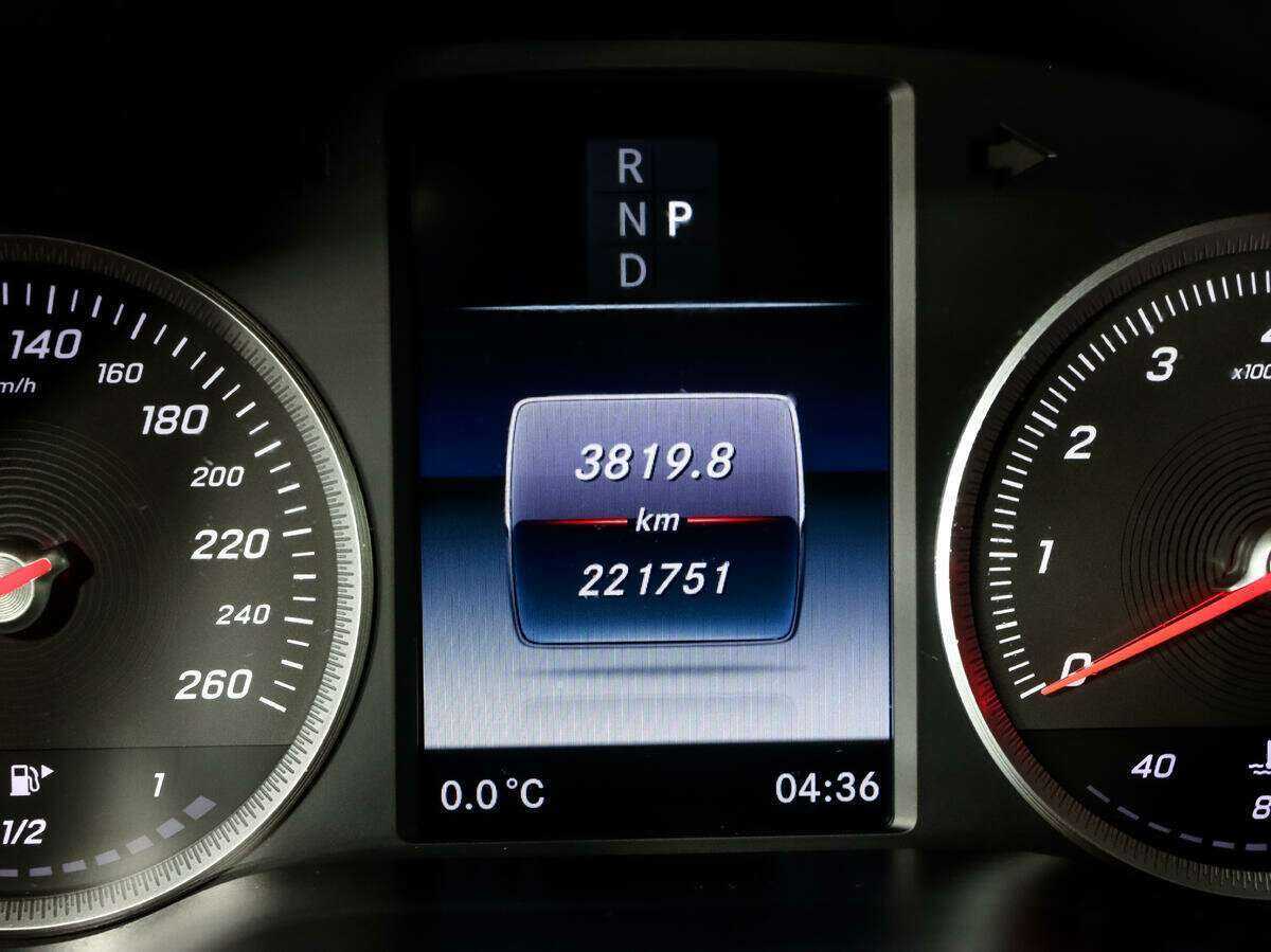 Купить Mercedes-Benz C-Класс с пробегом. Фото: #14