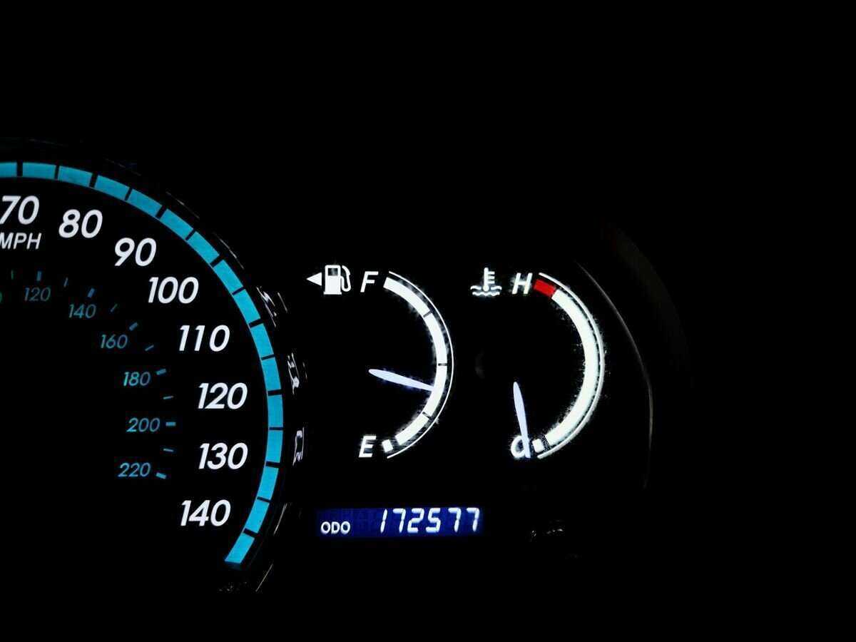 Купить Toyota Venza с пробегом. Фото: #14