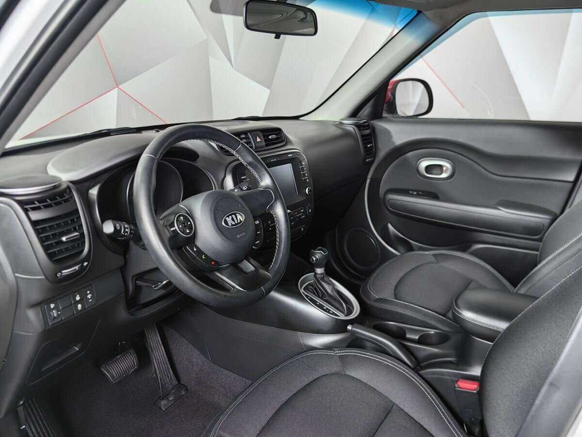 Купить Kia Soul с пробегом. Фото: #12