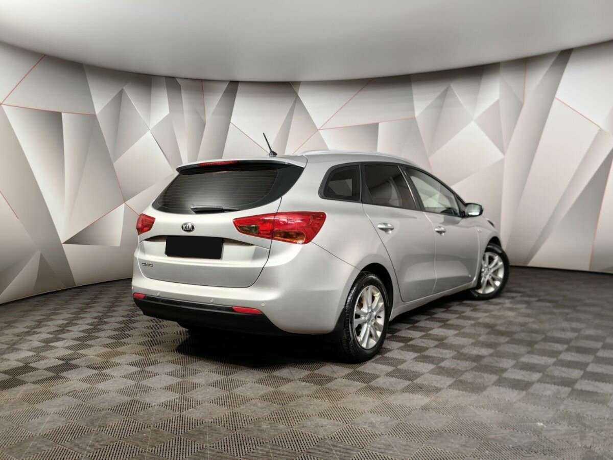 Купить Kia Ceed с пробегом. Фото: #1