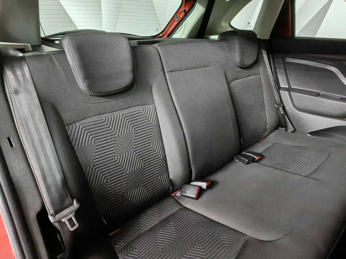 Купить Lada (ВАЗ) XRAY с пробегом. Фото: #12