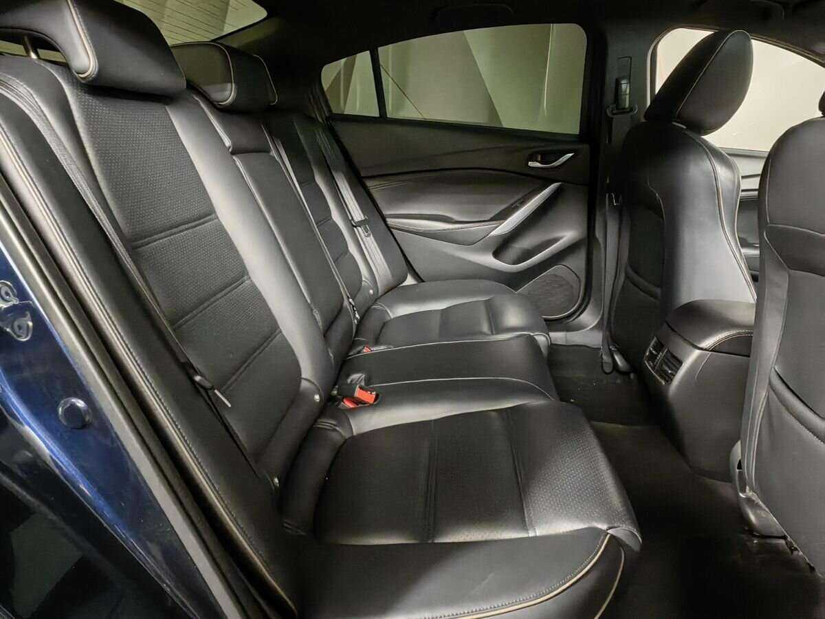 Купить Mazda 6 с пробегом. Фото: #11