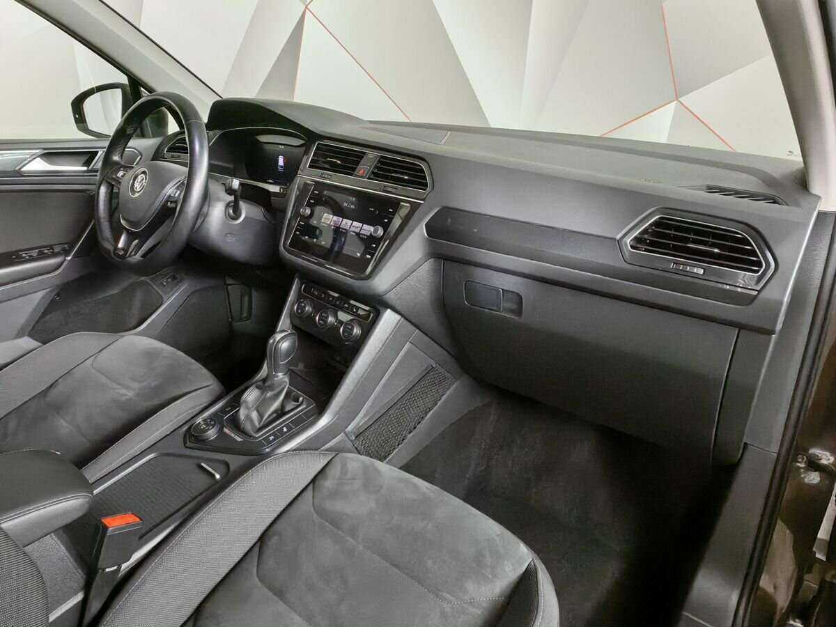 Купить Volkswagen Tiguan с пробегом. Фото: #8