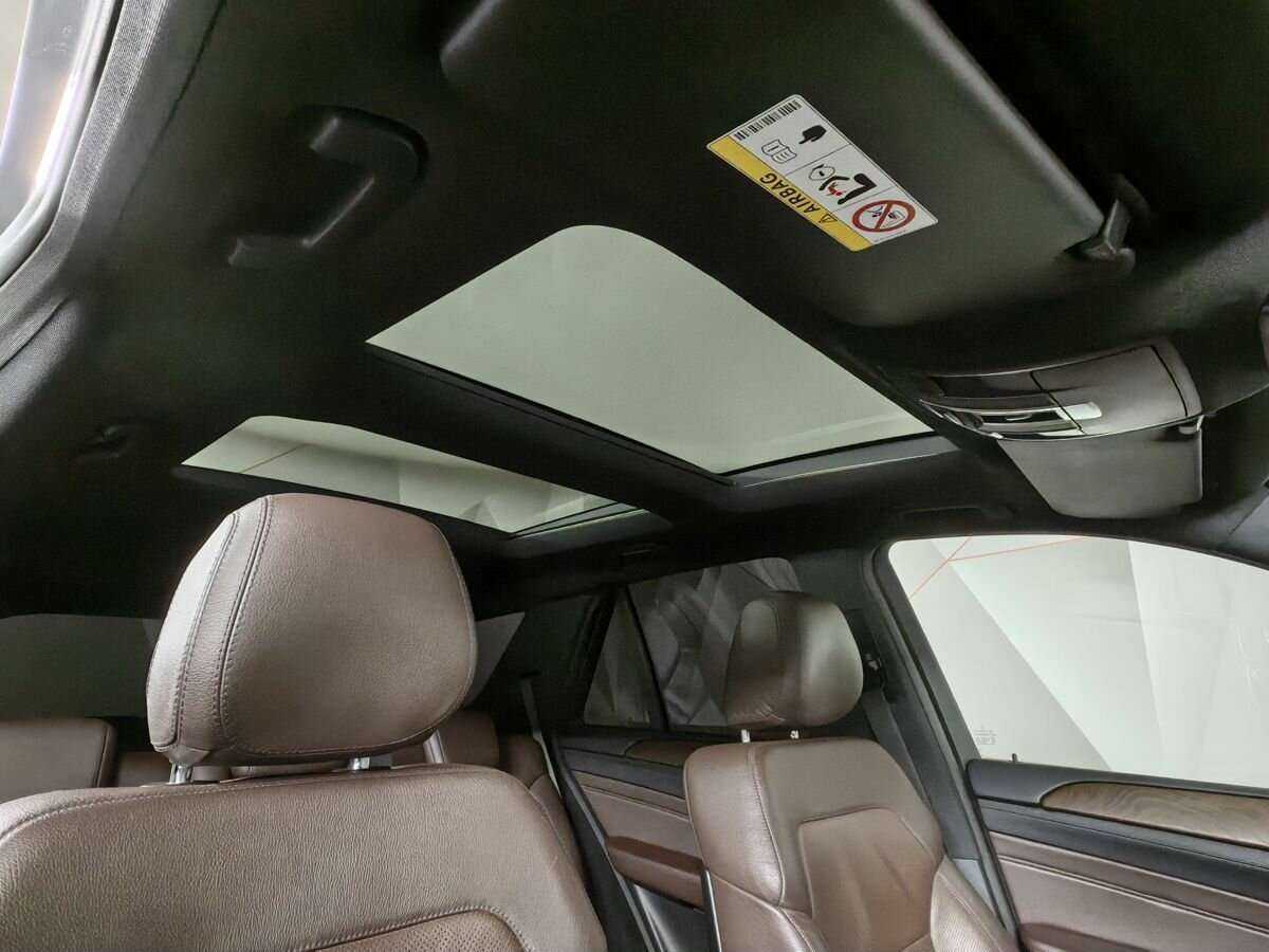 Купить Mercedes-Benz M-Класс с пробегом. Фото: #16