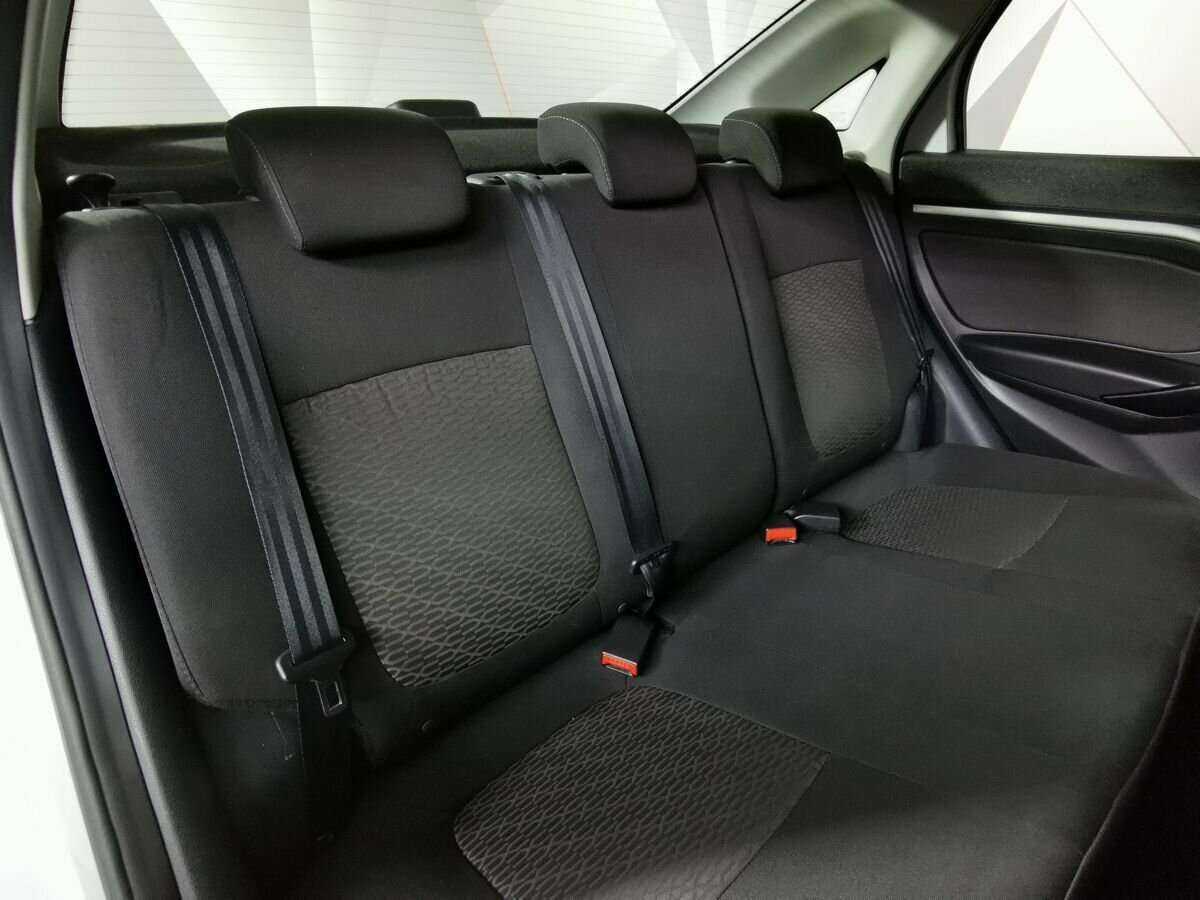 Купить Lada (ВАЗ) Vesta с пробегом. Фото: #12