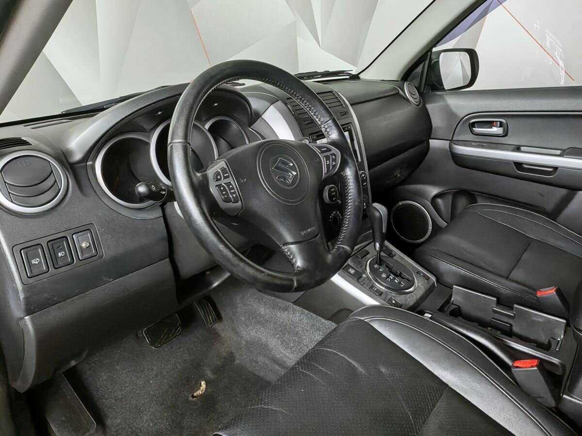 Купить Suzuki Grand Vitara с пробегом. Фото: #12