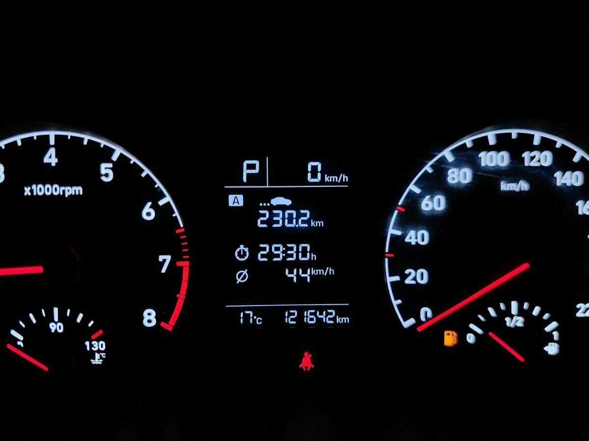 Купить Hyundai Solaris с пробегом. Фото: #15