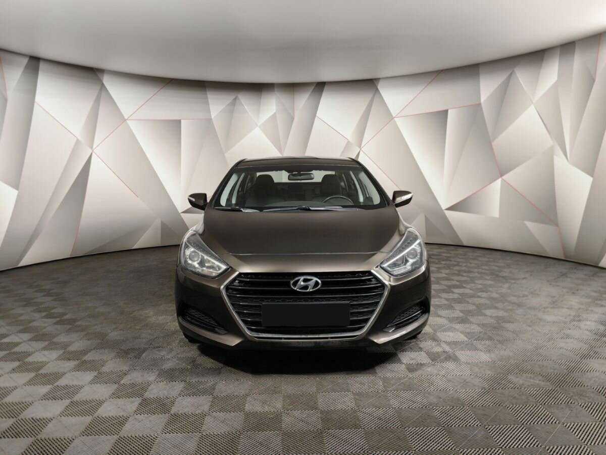 Купить Hyundai i40 с пробегом. Фото: #6
