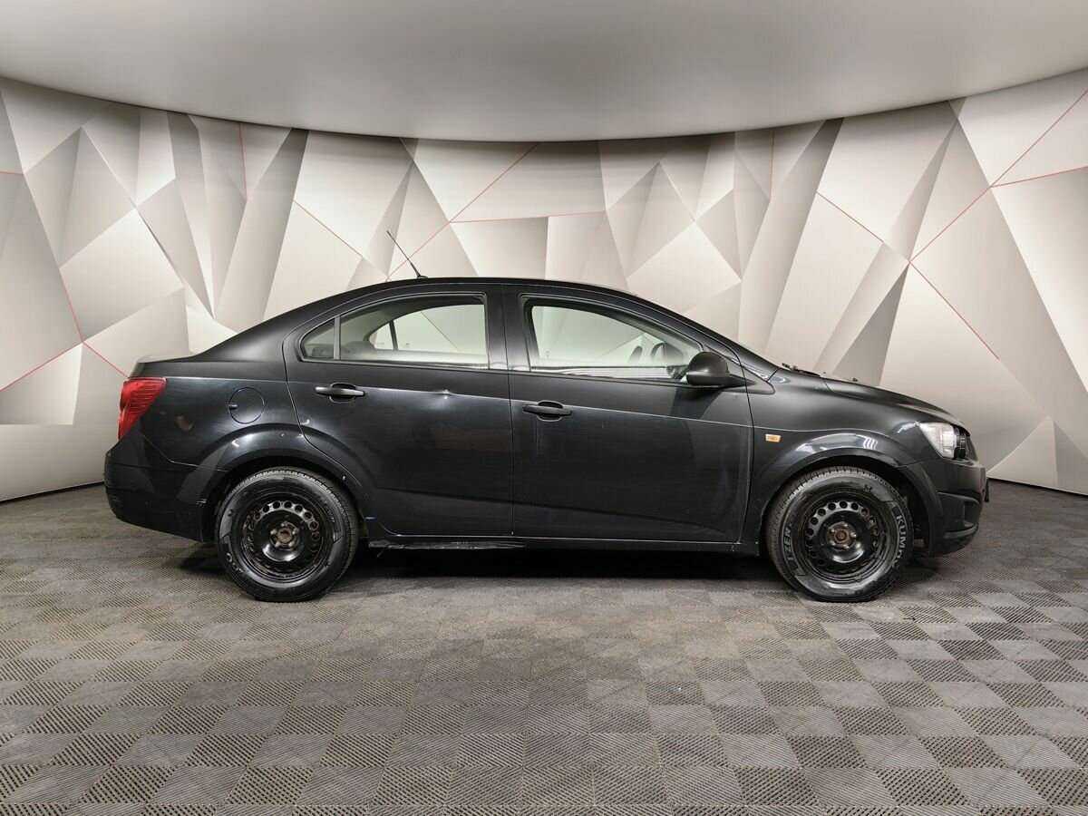 Купить Chevrolet Aveo с пробегом. Фото: #5