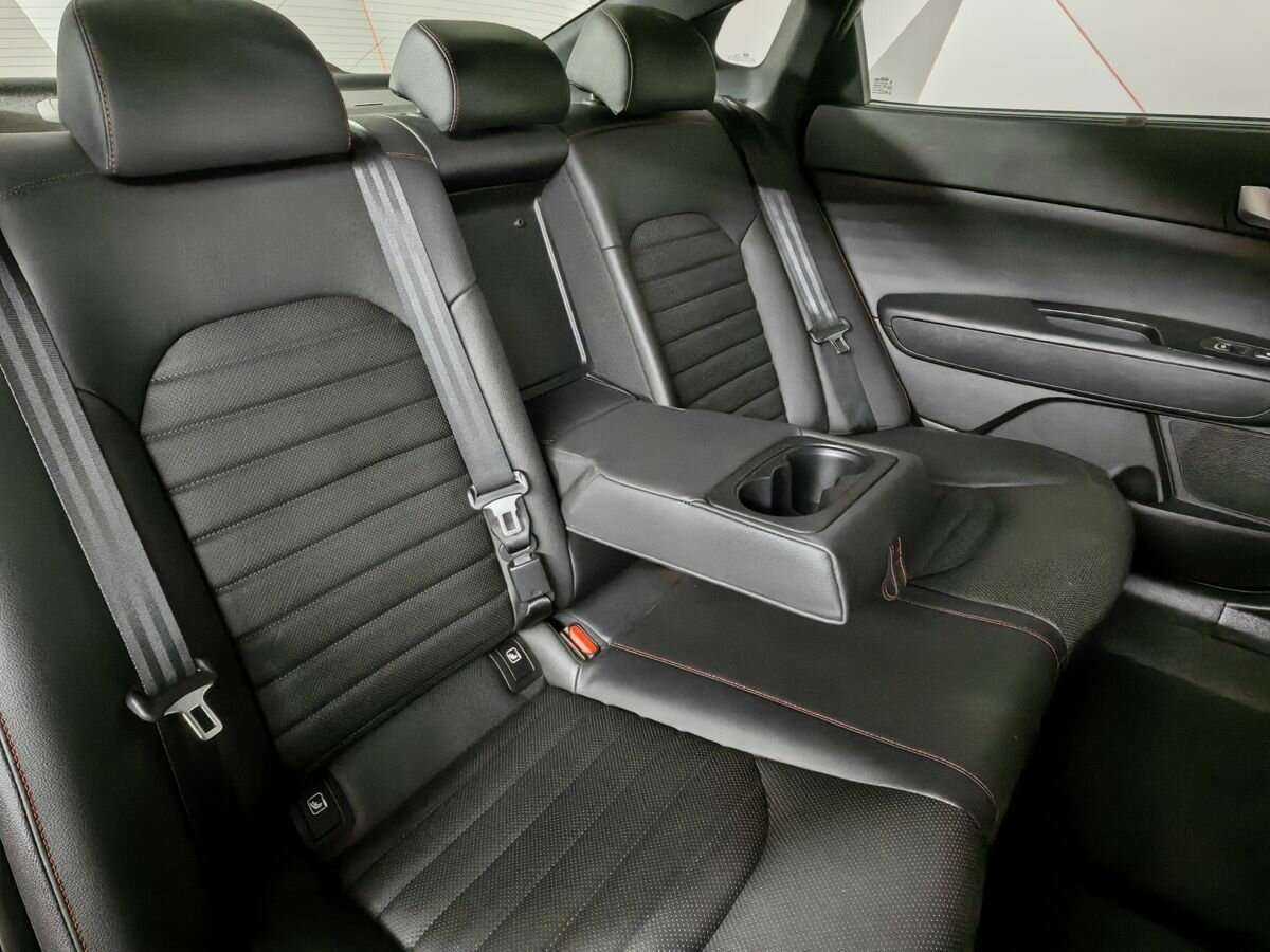Купить Kia Optima с пробегом. Фото: #12