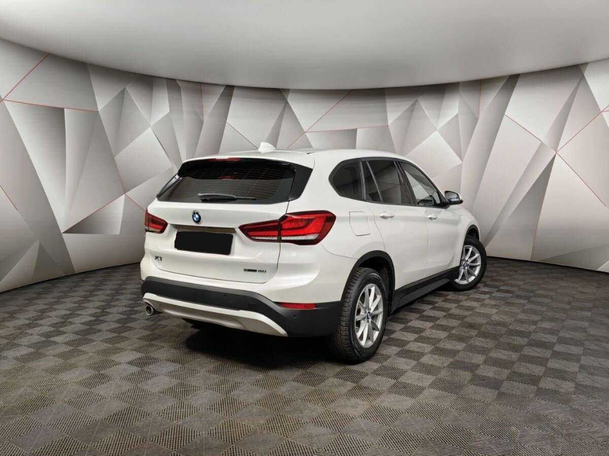 Купить BMW X1 с пробегом. Фото: #1