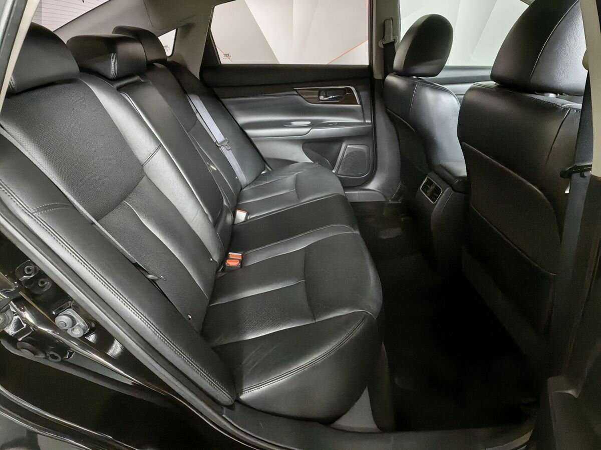 Купить Nissan Teana с пробегом. Фото: #9