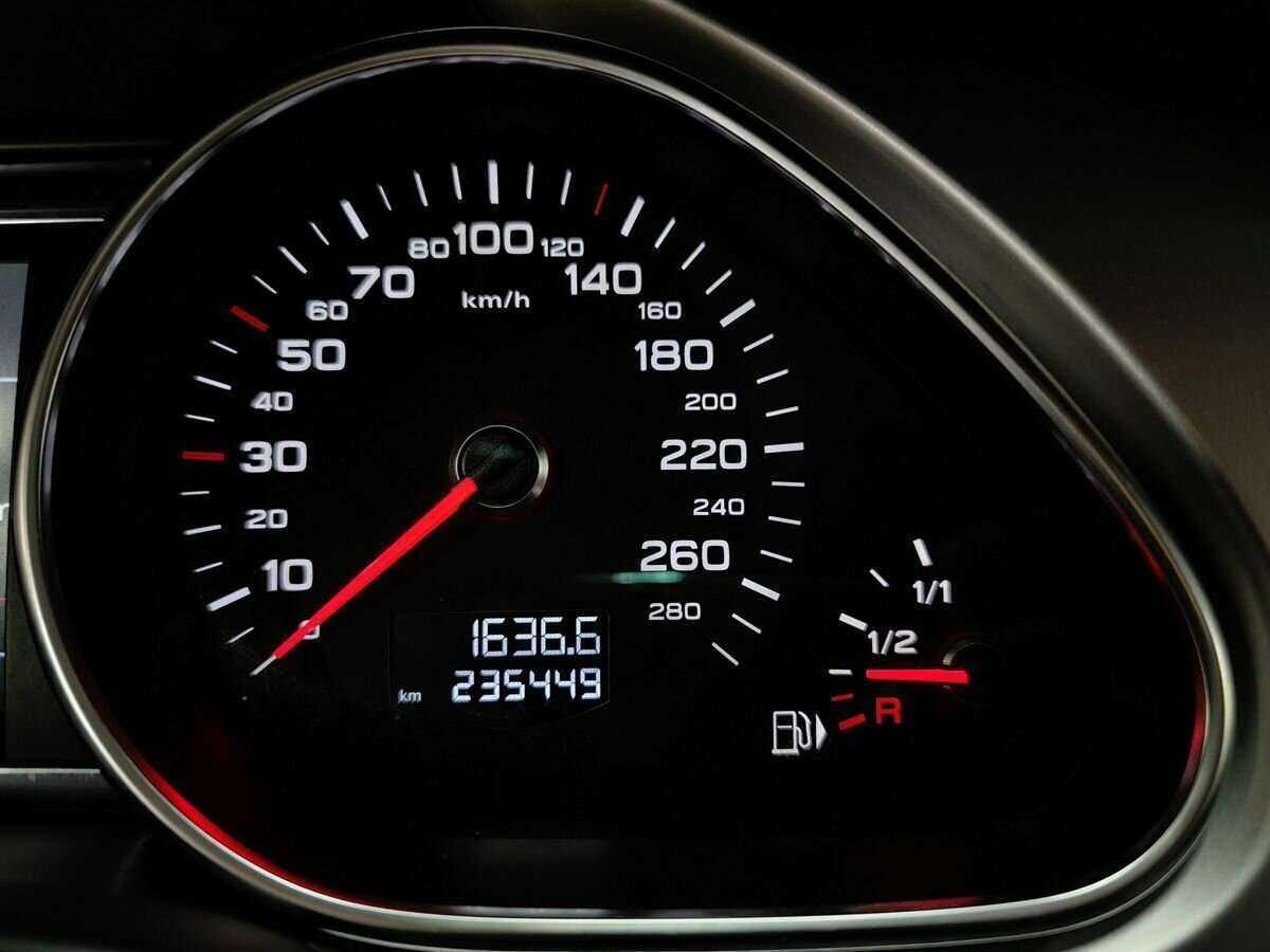 Купить Audi Q7 с пробегом. Фото: #15