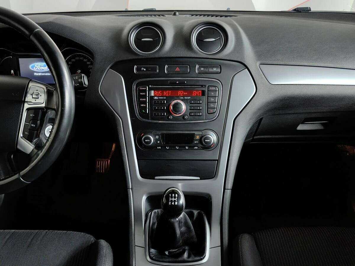 Купить Ford Mondeo с пробегом. Фото: #10