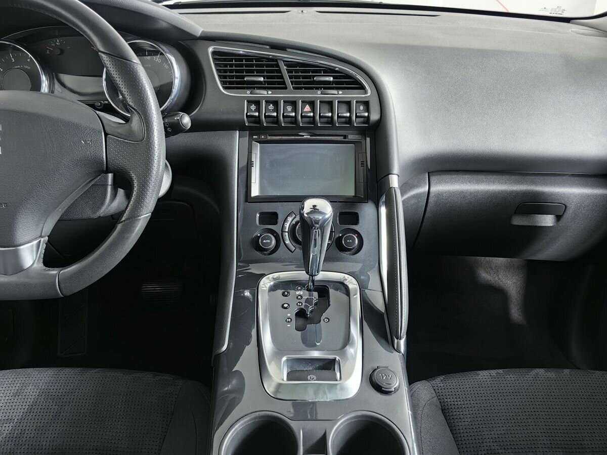 Купить Peugeot 3008 с пробегом. Фото: #10