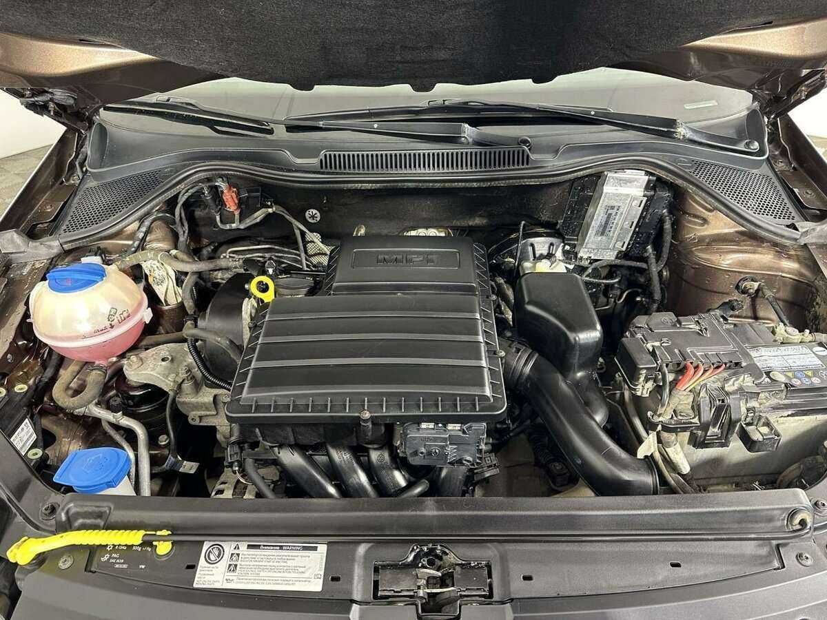 Купить Volkswagen Polo с пробегом. Фото: #15