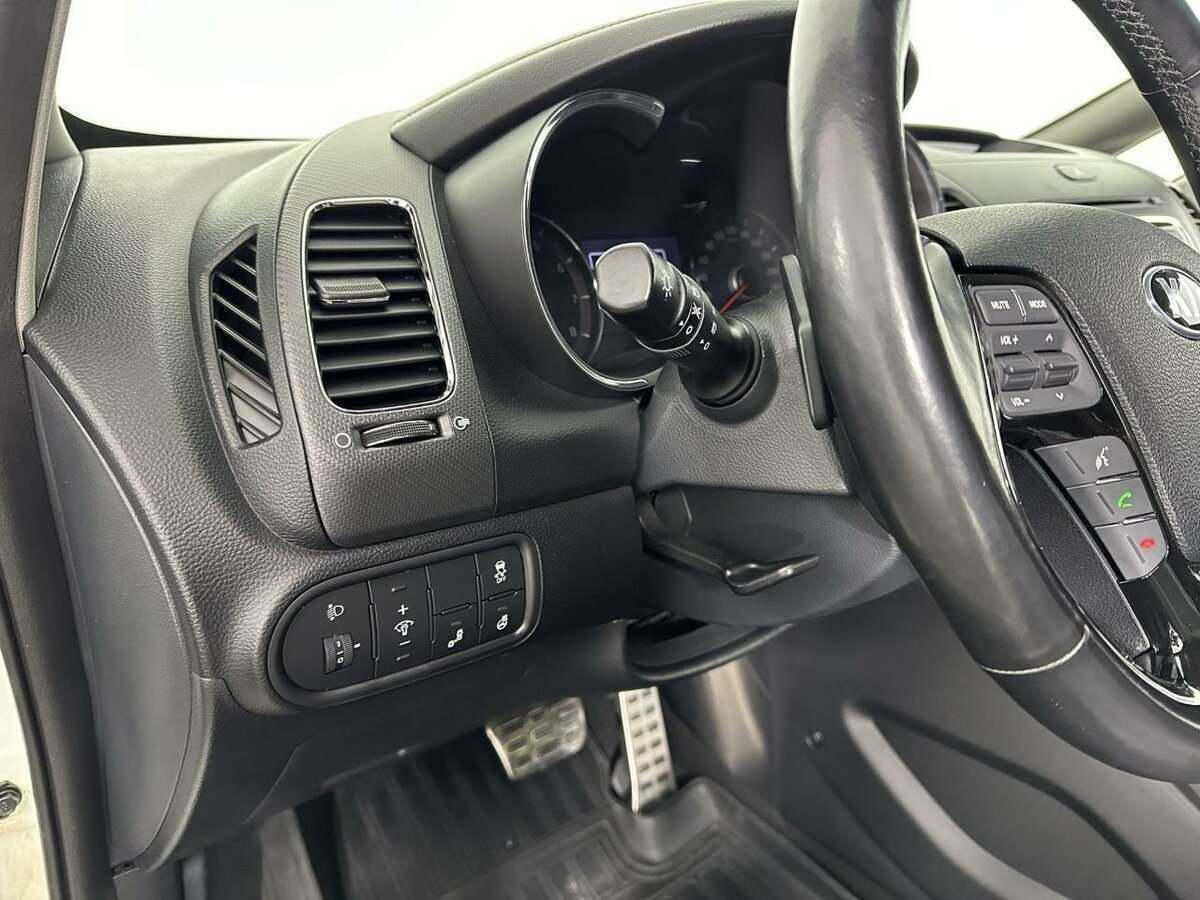Купить Kia Cerato с пробегом. Фото: #8