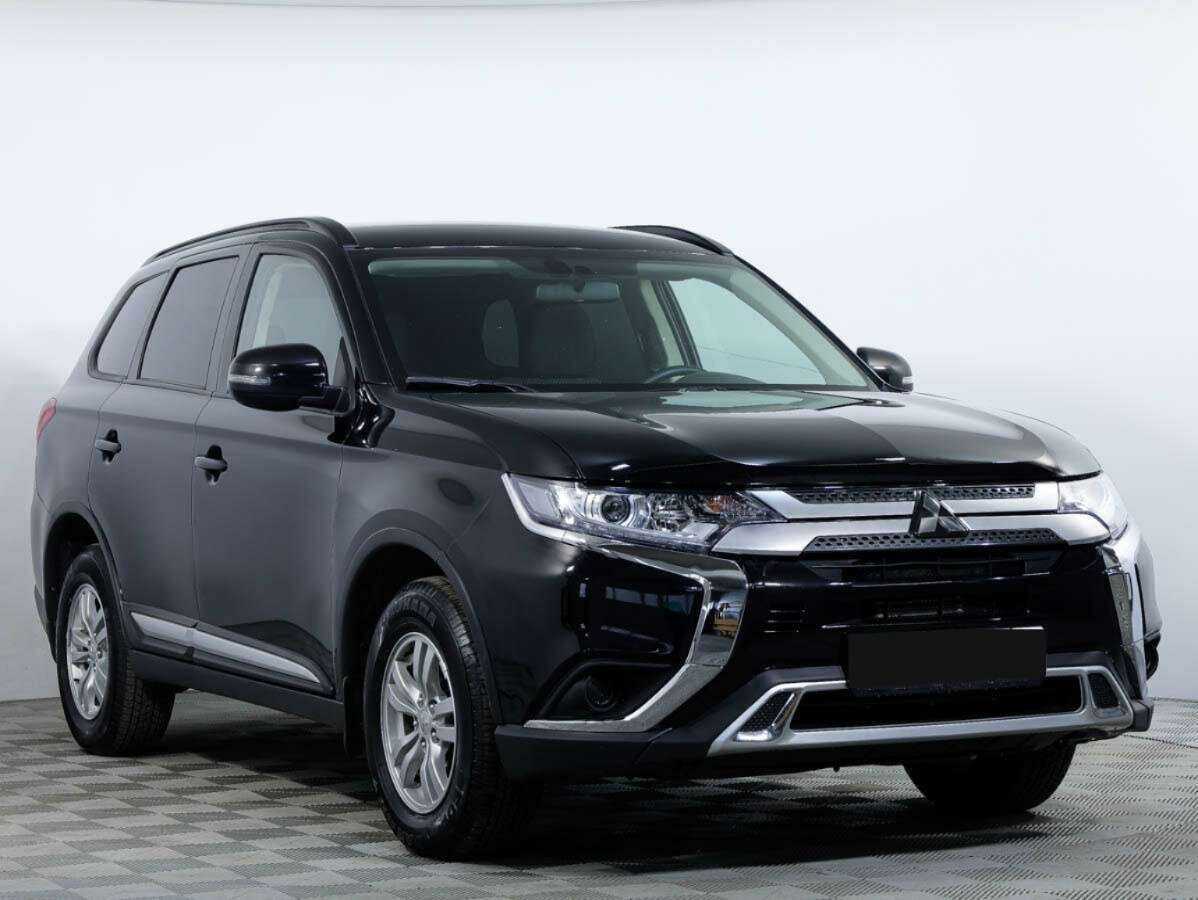 Купить Mitsubishi Outlander с пробегом. Фото: #1