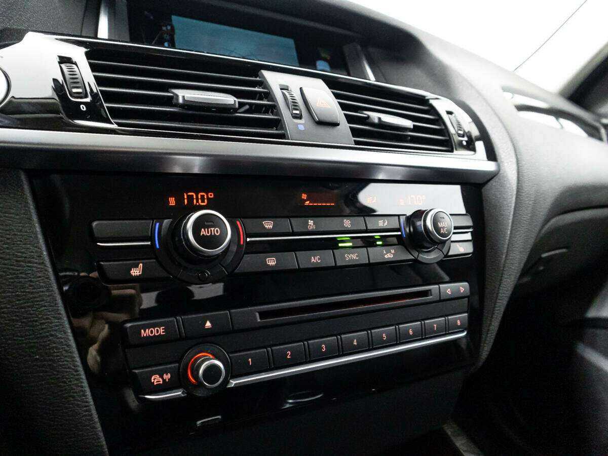 Купить BMW X3 с пробегом. Фото: #20