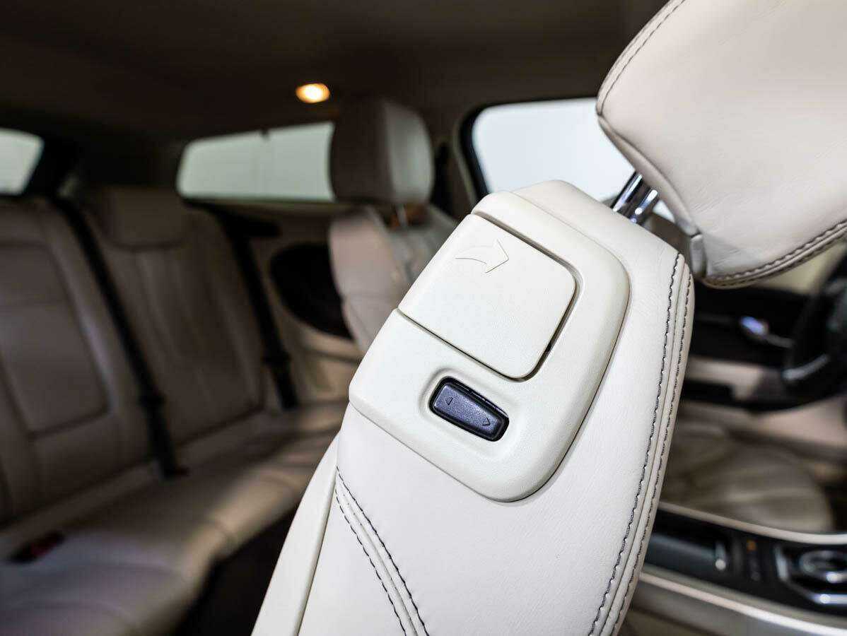 Купить Land Rover Range Rover Evoque с пробегом. Фото: #13