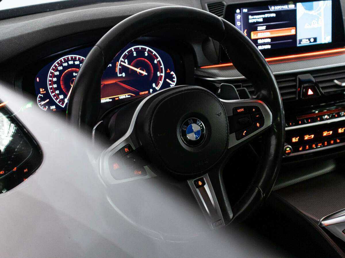 Купить BMW 5 серии с пробегом. Фото: #19