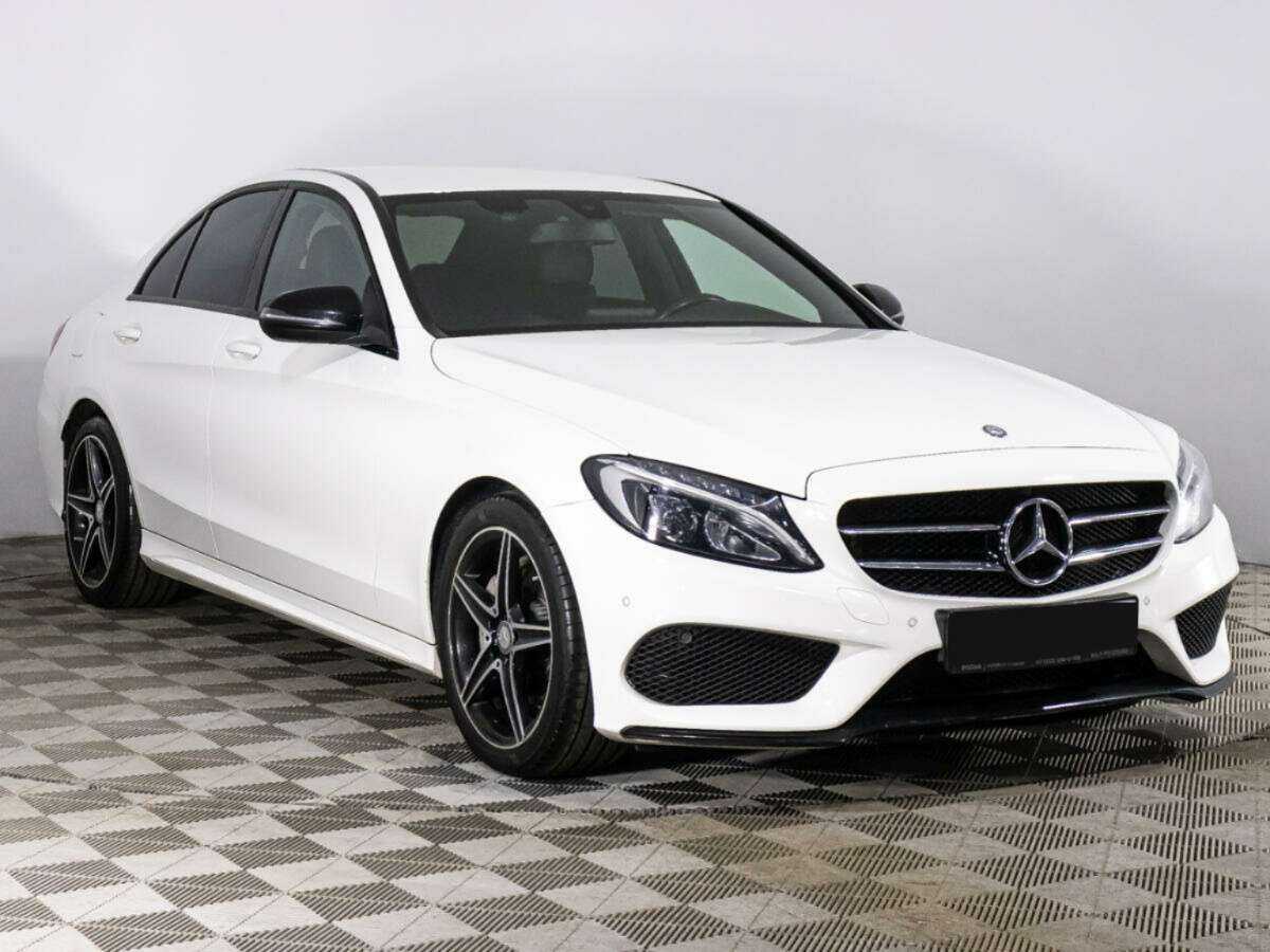 Купить Mercedes-Benz C-Класс с пробегом. Фото: #2