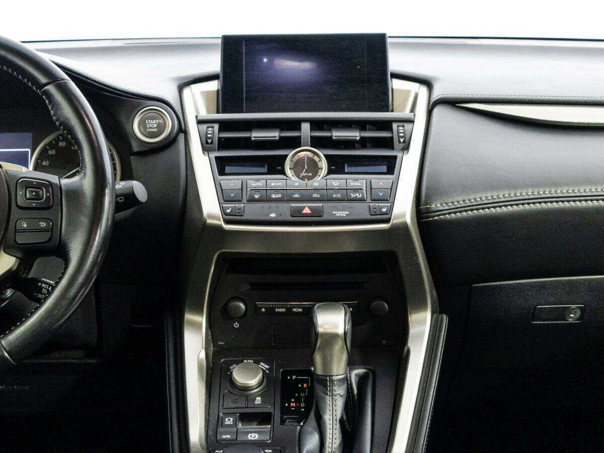 Купить Lexus NX с пробегом. Фото: #13