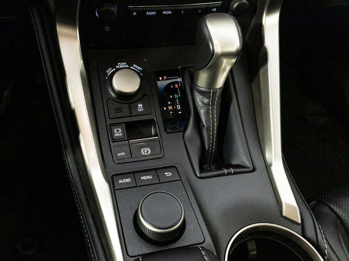 Купить Lexus NX с пробегом. Фото: #18