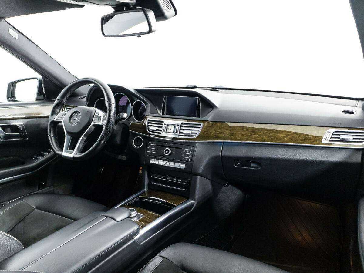 Купить Mercedes-Benz E-Класс с пробегом. Фото: #8