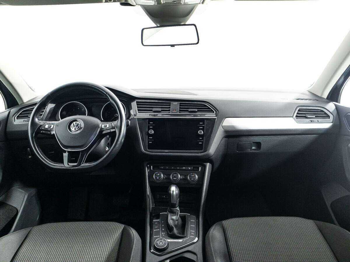 Купить Volkswagen Tiguan с пробегом. Фото: #12
