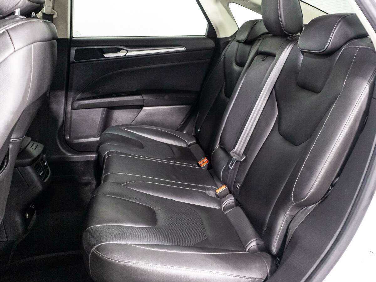 Купить Ford Mondeo с пробегом. Фото: #8