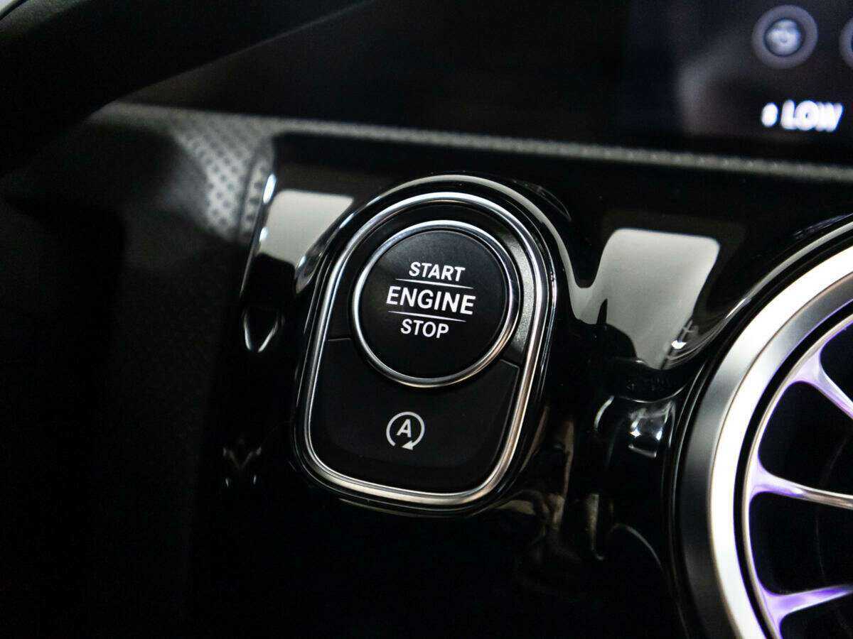 Купить Mercedes-Benz CLA с пробегом. Фото: #16