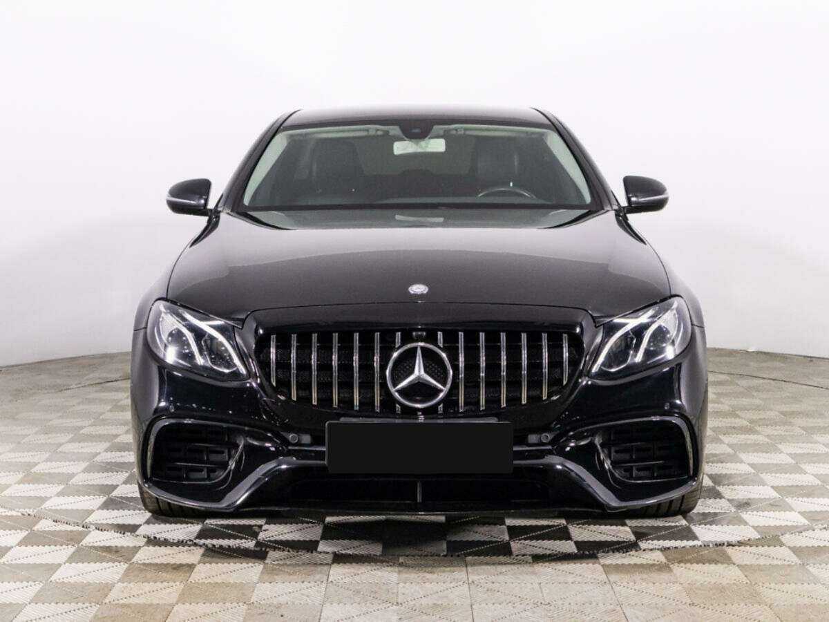 Купить Mercedes-Benz E-Класс с пробегом. Фото: #1