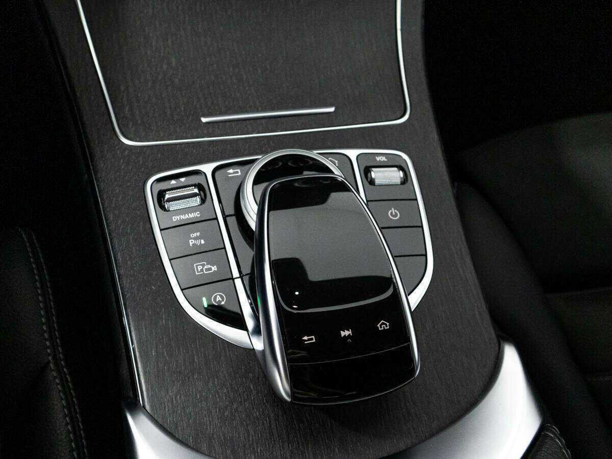 Купить Mercedes-Benz C-Класс с пробегом. Фото: #17