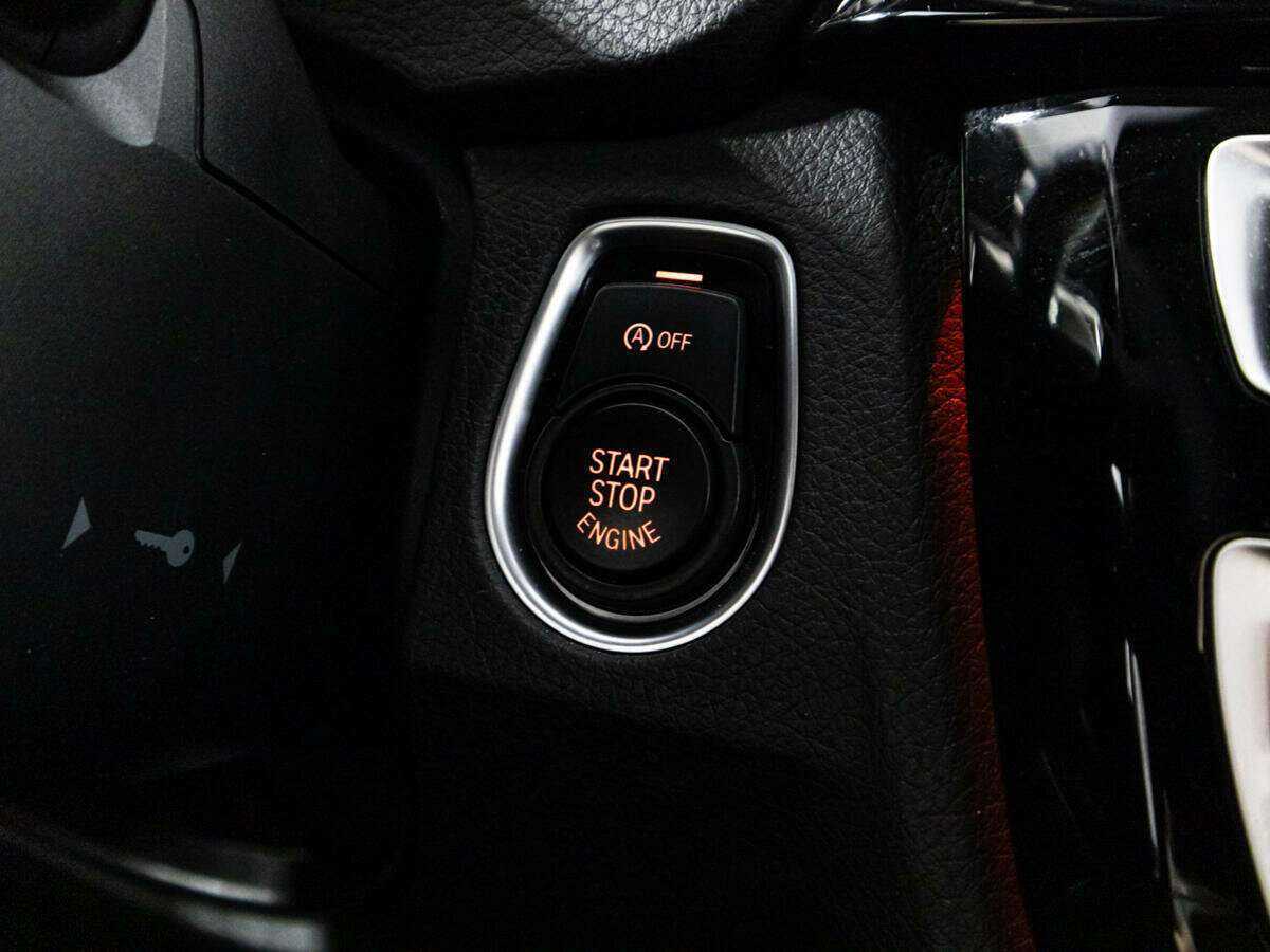 Купить BMW 3 серии с пробегом. Фото: #17