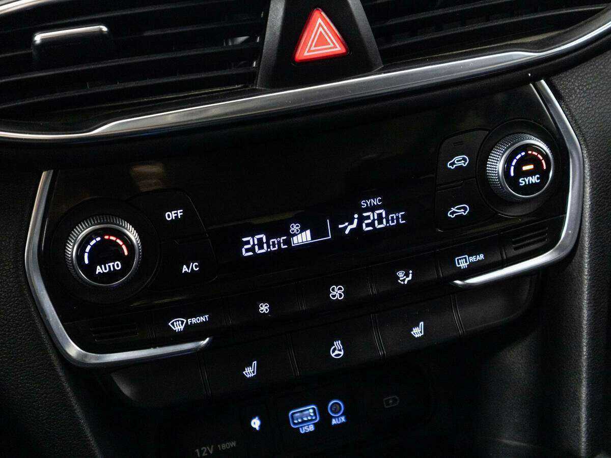 Купить Hyundai Santa Fe с пробегом. Фото: #15