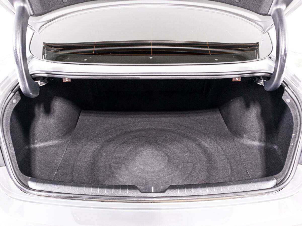 Купить Hyundai Sonata с пробегом. Фото: #14